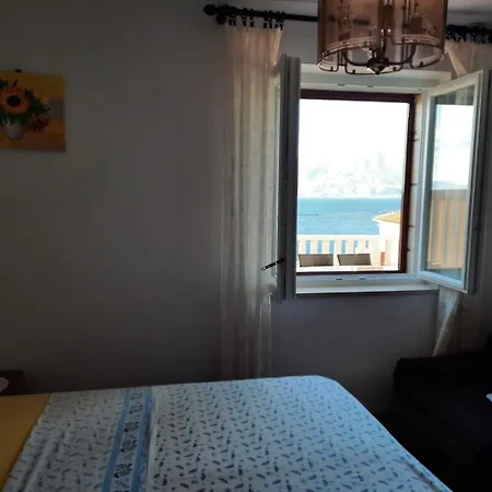 Sea View Postira