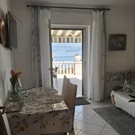 דירה Sea View